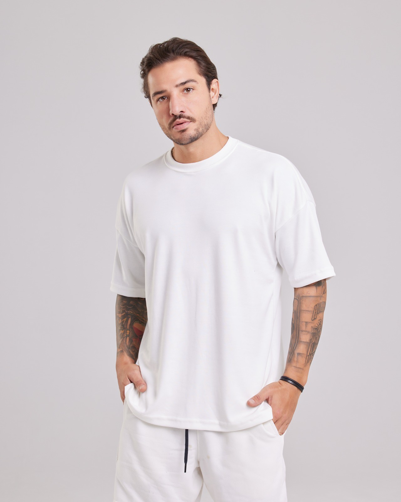 Camiseta Oversized Suedine Peruano — Lunfe Atacado — foto 3