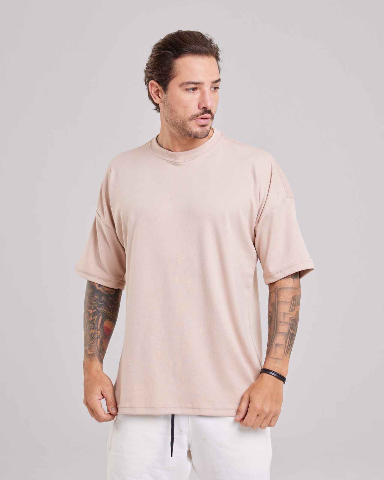 Camiseta Oversized Suedine Peruano Bege — Lunfe Atacado — foto 6