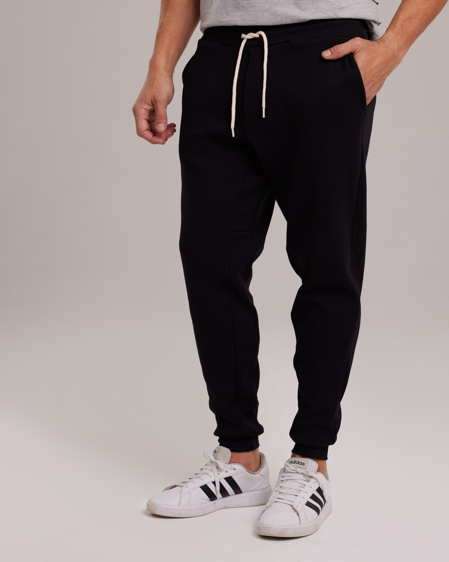 Calça Moletom Básica Flanelada Preto — Lunfe Atacado — foto 2