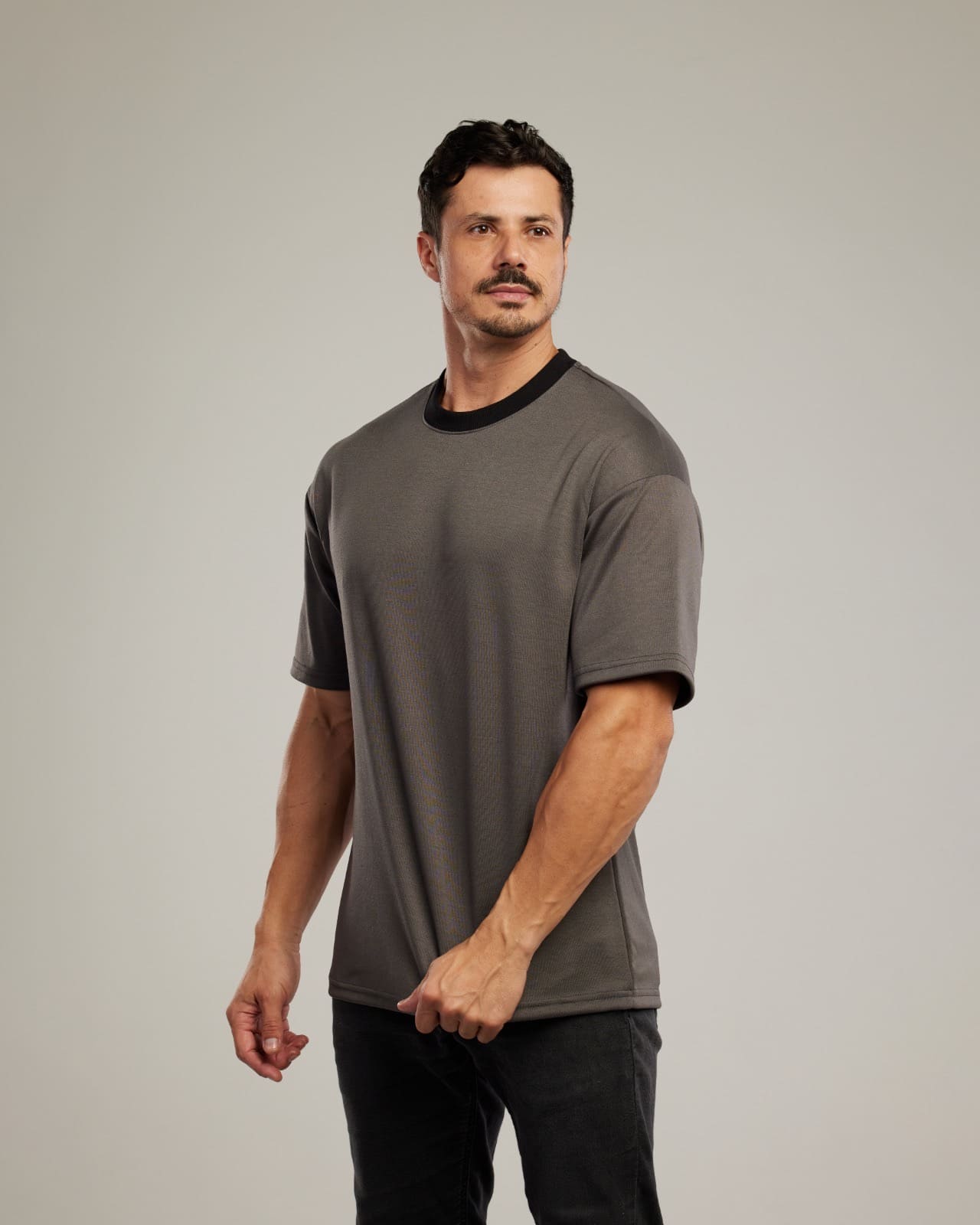 Camiseta Oversized Duo — Lunfe Atacado — foto 2